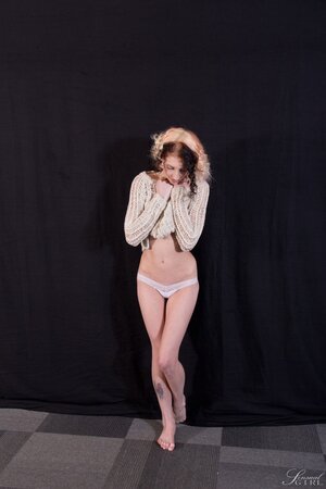 Amateur starlet with blue eyes and a skinny body posing for you