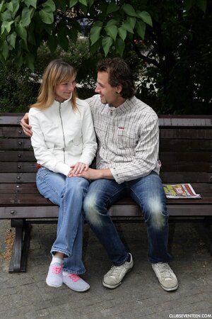 European hottieMandy Q receives a massage before fucking