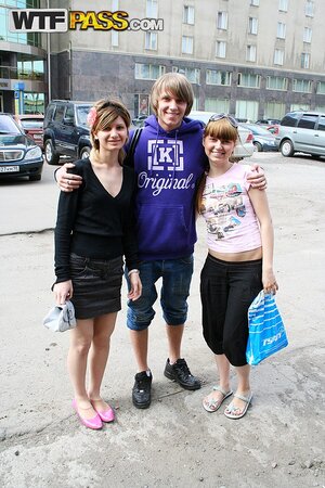 Pohots of chicks who love bathtubs and group sex activities