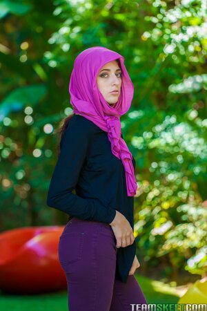 Nikki Knightly earned this cum by being a true Hijab hoe