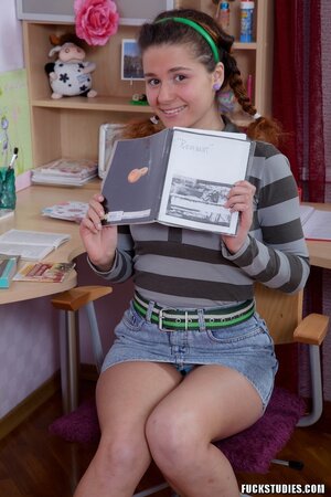 Stretch that hole to make her feel like a real woman too