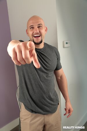 Kendra Heart enjoys a huge cock in a hot gallery