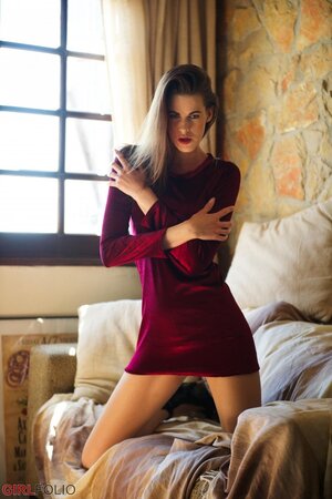 Best dick-sucking face in the game even if there's no dick