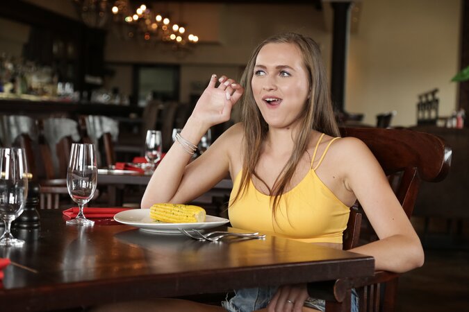 Sassy bitch gets rammed with her moaning 'fuck yes' in public