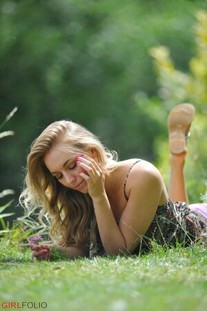 Free spirited blonde Hayley Coppin looks fucking hot outdoors