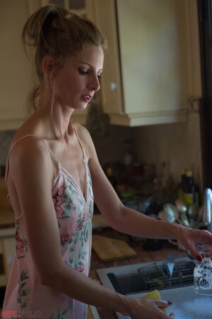 Busy blondie Rebecca Leah needs to be blindfolded, bound, fucked