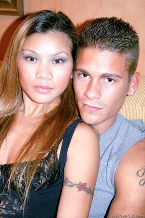 Asian girl takes a cumshot on her flat stomach after missionary sex