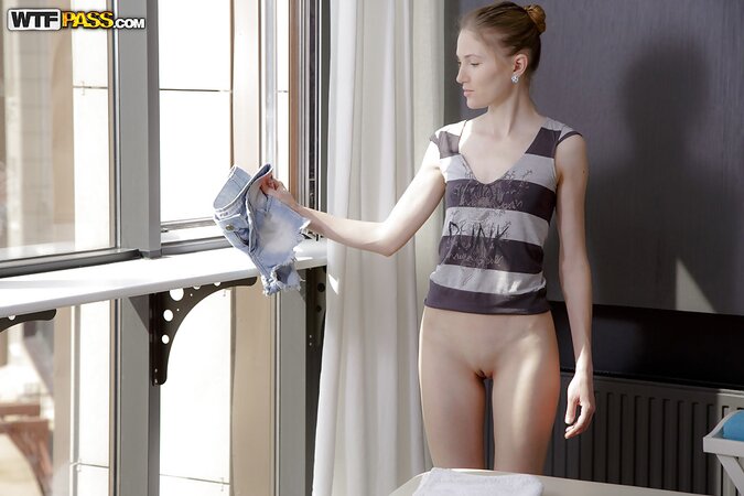 Tall girl Alexa May may be the hottest solo seductress ever