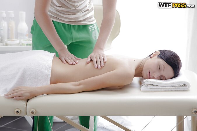 Russian duo furiously banging after a massage sesh cut short