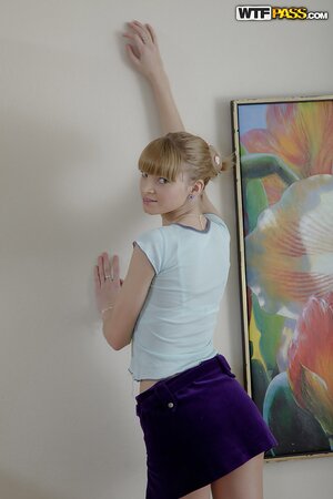 Blonde shows her body in the best way before getting fucked