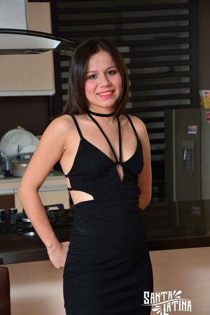 Her pussy smell will stay here long after she’d left tho