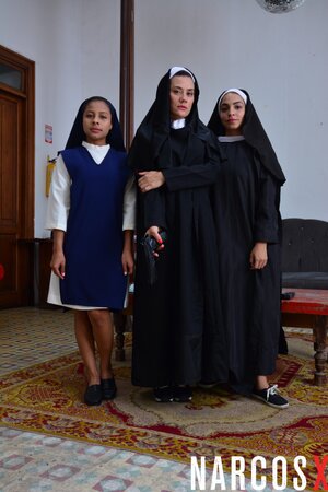 She balanced an innocent outfit with some crazy curves tho