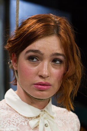 Jodi Taylor gets punished with a vibrator in bondage