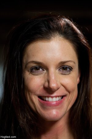 India Summer sucks cock while suspended in ropes