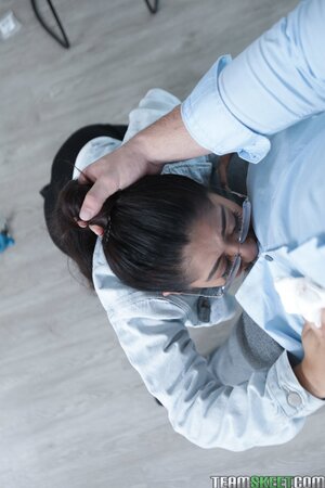 Binky Beaz has adorable glasses, a hot pussy, pure lust