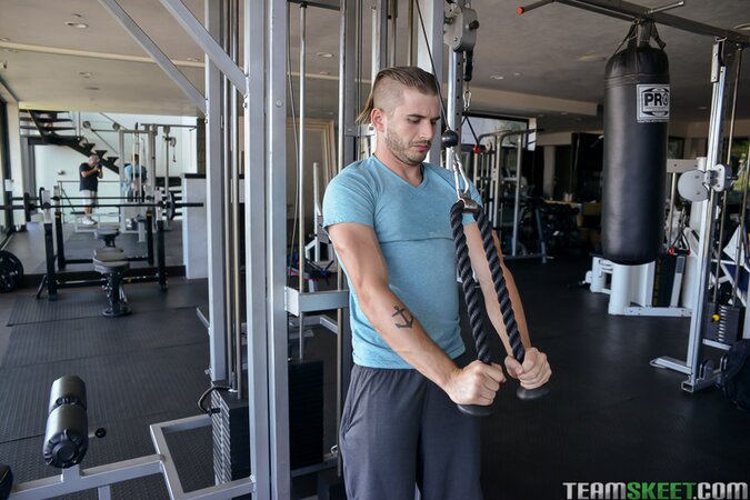 Busty nerd Emori Pleezer gets braceface creamed by Nathan