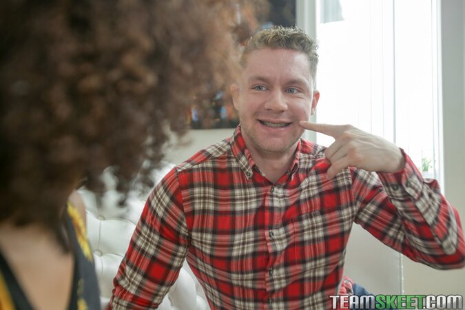 Cute ebony Nia Nixon rides Sam Shock in steamy interracial