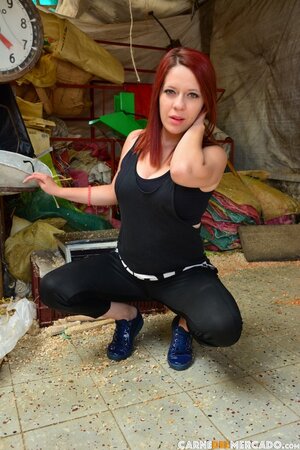 Redhead Yuly Perdomo gets bedroom ready for Pedro Nel sex