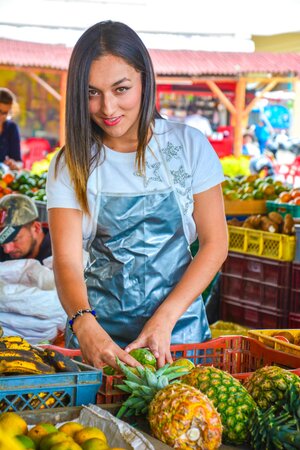 Lorena Castro is ready to get rammed sideways on the bed
