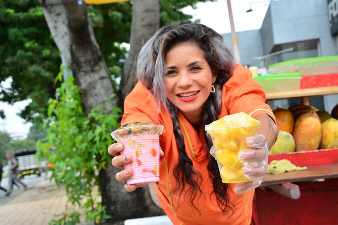 Fruit seller Laura Montenegro teases hard with banana