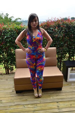 Jennifer Rojas shows her damn fine ass in a snug outfit