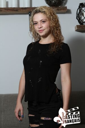 Casting blonde gives us some frictionless filth after tease