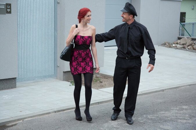 Backseat limo acoustics amplify ecstasy for a skinny redhead