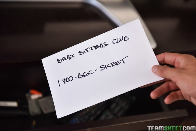 Carmen Caliente gets thick facial from employer as blonde babysitter