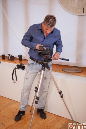 Redhead MILF Lucy De Light seduces Damian Dickey in studio