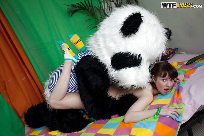 Lovely small-tit babe cunt slammed hardcore