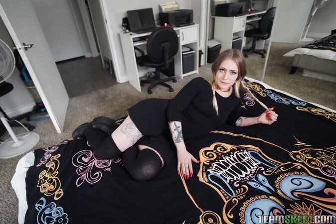 He pulverizes her eager pussy after she teases him a bunch