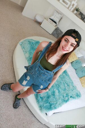 Dorky teen Lucie Cline sucks cock after ditching her overalls