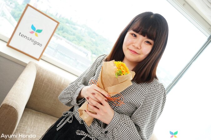 Ayumi Honda tastes cock, gets banged and creampied