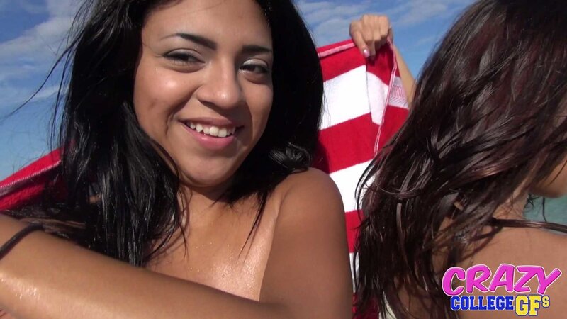 Janice Griffith and Lexy Villa get crazy with outdoor licking