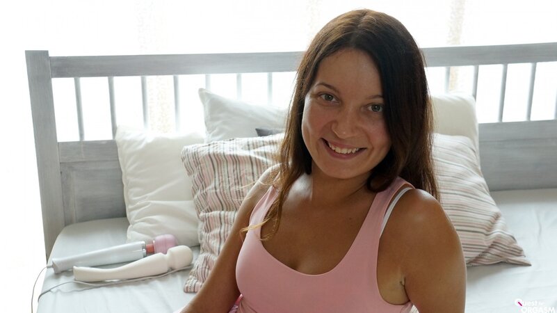 Brunette turns to masturbation and enjoys legit orgasms