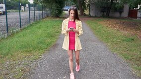 Skinny Fit Looker in Pink Dress Strips and Fucks on the Table