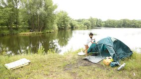 Hot babe fucked in threesome in tent by lads long dick