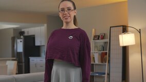 Beautiful brunette with a set of hot curves gets ready for it