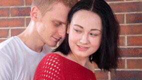 Older teen couple gets cosy and fucks slowly on the couch