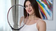 Jane White rubs her clit and fucks her pussy with a tennis racket